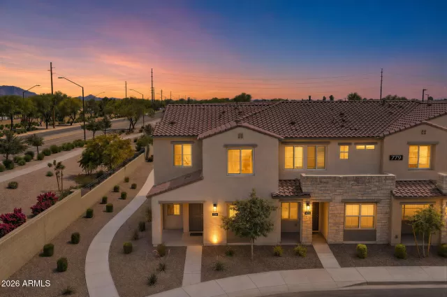 MLS: 7026023 Condo For Sale