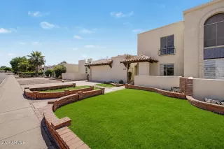 Photo #1: 7026144 Listing 