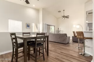 Photo #6: 7026177 Listing 