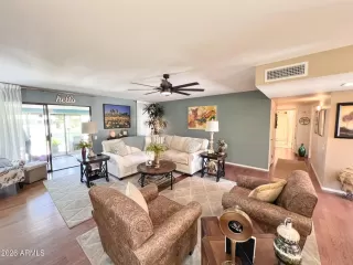 Photo #5: 7026264 Listing 
