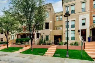 Photo #1: 7026684 Listing
