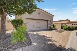 Photo #2: 7026732 Listing 