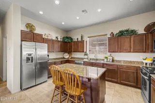 Photo #6: 7026732 Listing 