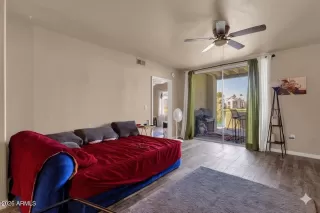 Photo #5: 7026747 Listing