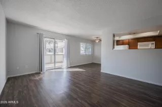 Photo #2: 7027201 Listing 