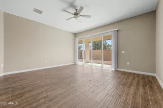 Photo #4: 7027451 Listing 
