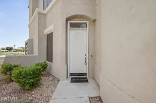 Photo #6: 7027760 Listing