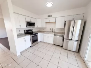 Photo #1: 7027771 Listing