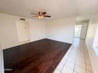 Photo #5: 7027771 Listing