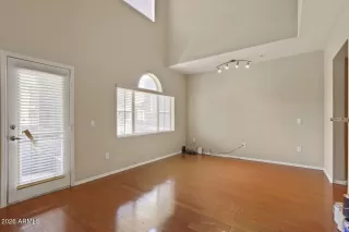 Photo #1: 7027935 Listing 