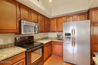 Photo #6: 7027935 Listing 