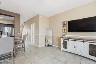 Photo #4: 7027954 Listing