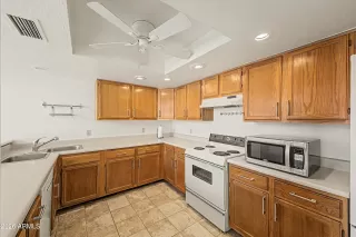 Photo #5: 7027973 Listing