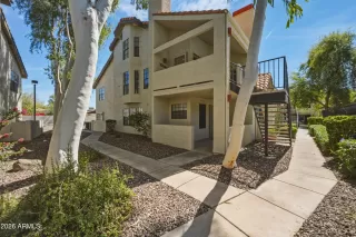 Photo #2: 7028028 Listing