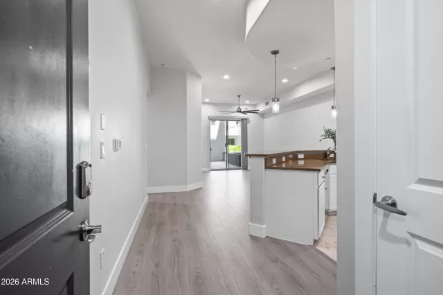MLS: 7028054 Condo For Sale