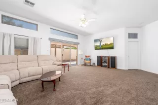 Photo #6: 7028211 Listing