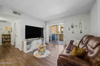Photo #1: 7028268 Listing