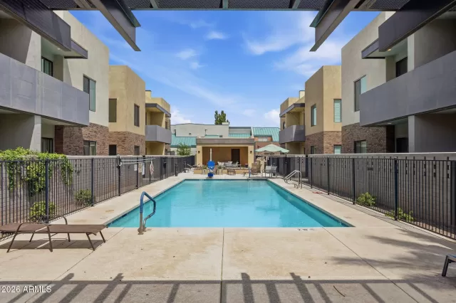 MLS: 7028505 Condo For Sale
