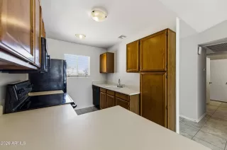Photo #6: 7028615 Listing