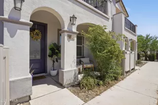 Photo #2: 7029016 Listing 