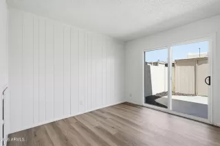 Photo #5: 7029028 Listing 