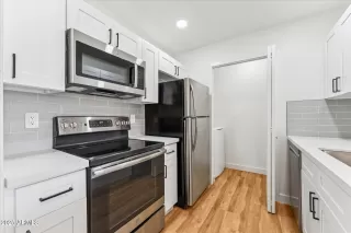 Photo #6: 7029064 Listing 