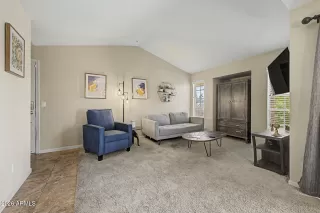 Photo #3: 7029107 Listing 
