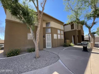 Photo #1: 7029177 Listing 