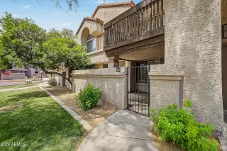 Photo #6: 7029198 Listing 