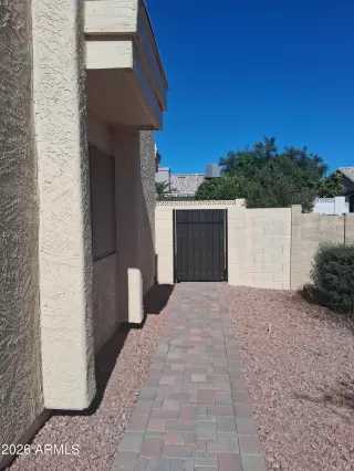Photo #2: 7029543 Listing