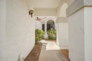 Photo #3: 7029859 Listing