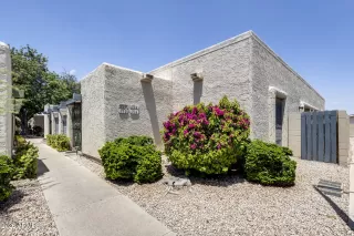 Photo #1: 7030428 Listing
