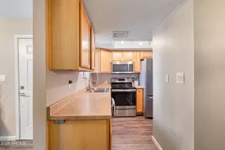 Photo #5: 7030494 Listing