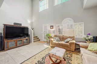 Photo #4: 7030807 Listing