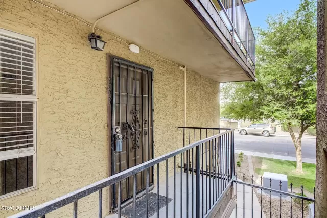 MLS: 7030906 Condo For Sale