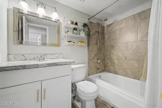 Photo #2: 7030978 Listing