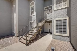 Photo #1: 7031285 Listing