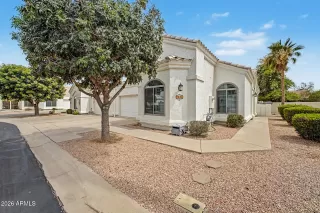 Photo #1: 7031376 Listing