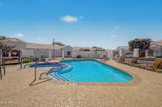 Photo #5: 7031376 Listing