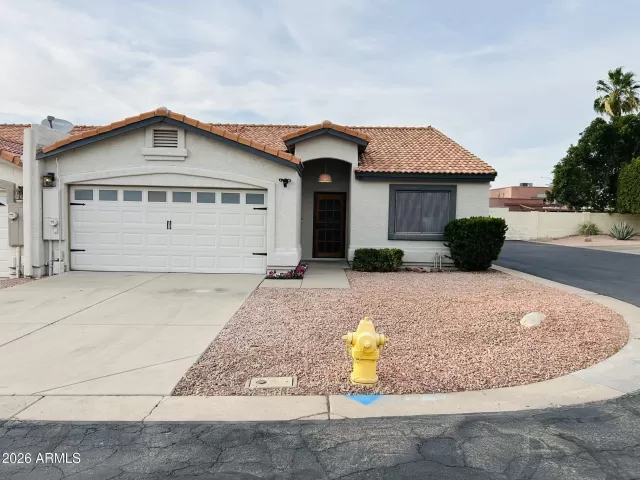 MLS: 7031472 Condo For Sale