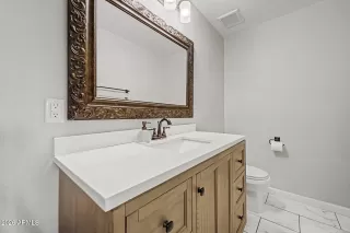 Photo #4: 7031481 Listing