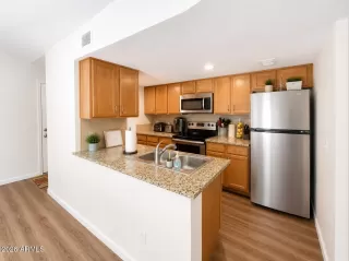 Photo #2: 7031618 Listing