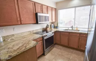 Photo #5: 7031672 Listing