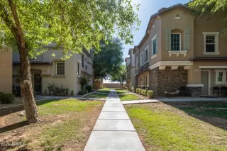 Photo #3: 7031800 Listing 