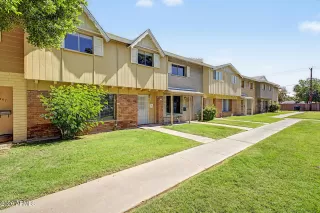 Photo #2: 7031893 Listing