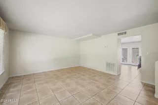 Photo #3: 7031893 Listing