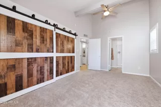Photo #6: 7032550 Listing