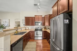 Photo #1: 7032709 Listing