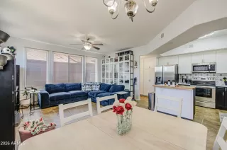 Photo #2: 7032765 Listing 