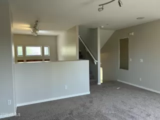 Photo #2: 7032946 Listing